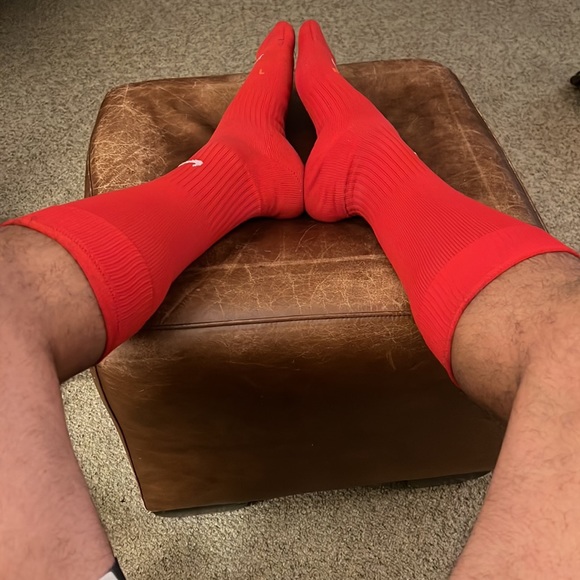 Nike Dri Fit Red Socks - Picture 3 of 6